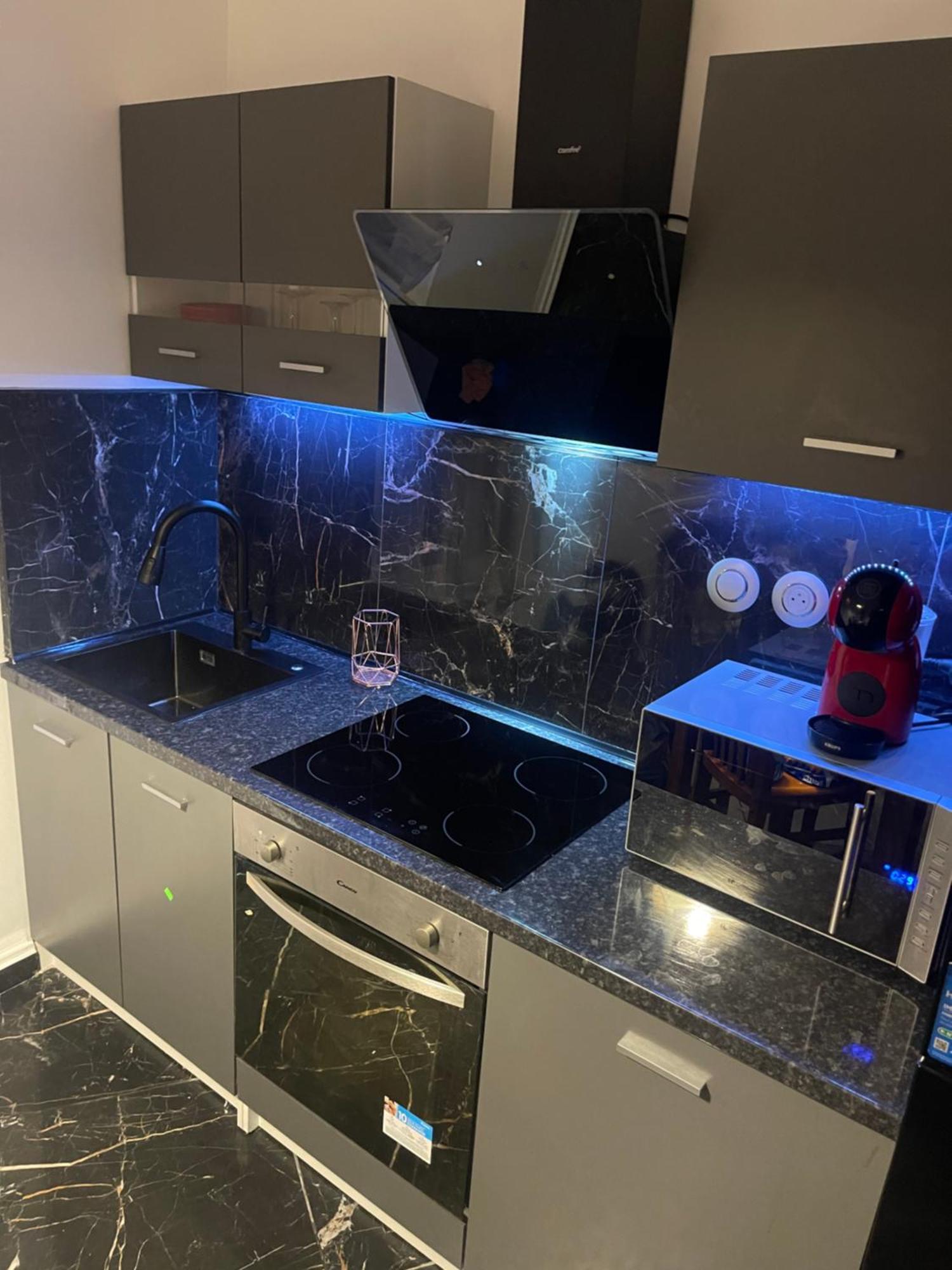 Appartement 3 Pieces En Face La Gare De Крей Екстериор снимка
